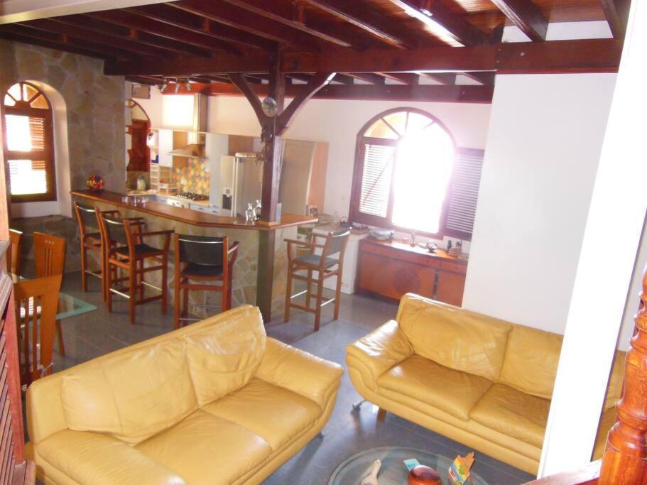 Maison Situee Dans Un Petit Village De Pecheur Le Carbet Buitenkant foto